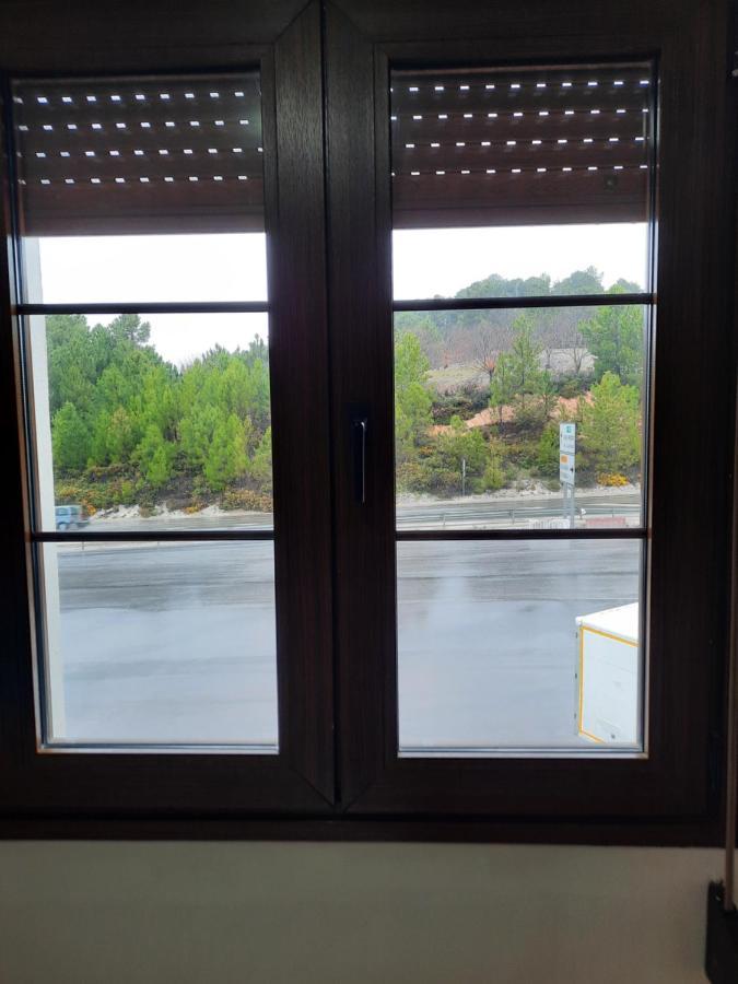 Apartamentos Refugio Del Viajero Parauta Buitenkant foto