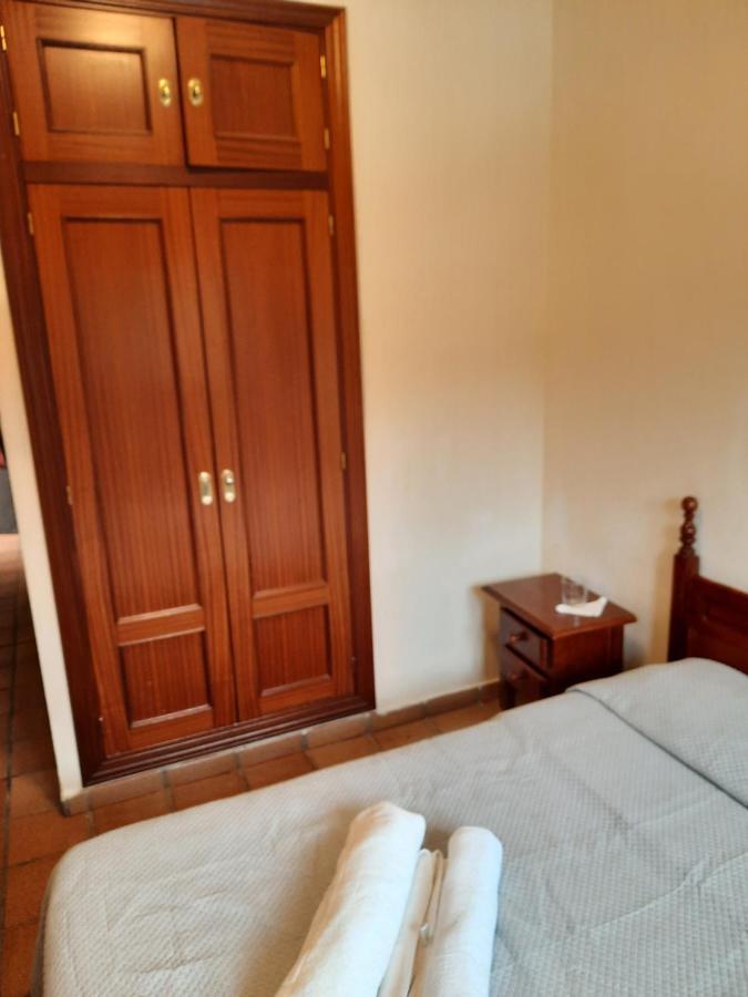 Apartamentos Refugio Del Viajero Parauta Buitenkant foto