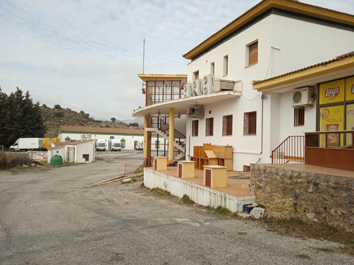 Apartamentos Refugio Del Viajero Parauta Buitenkant foto
