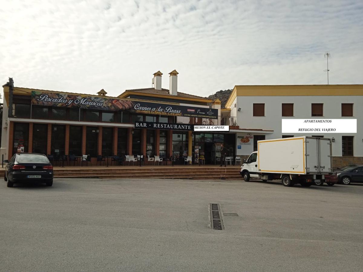 Apartamentos Refugio Del Viajero Parauta Buitenkant foto